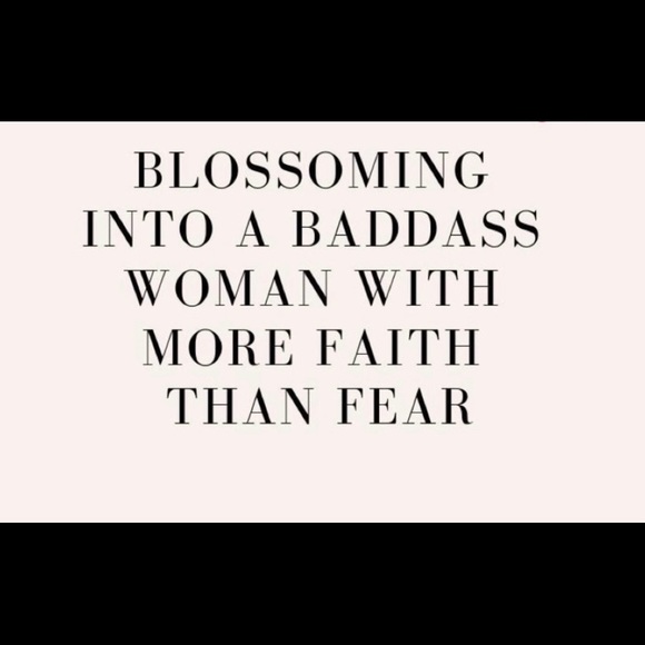 #6WHO’S THE BOSS - Picture 9 of 16